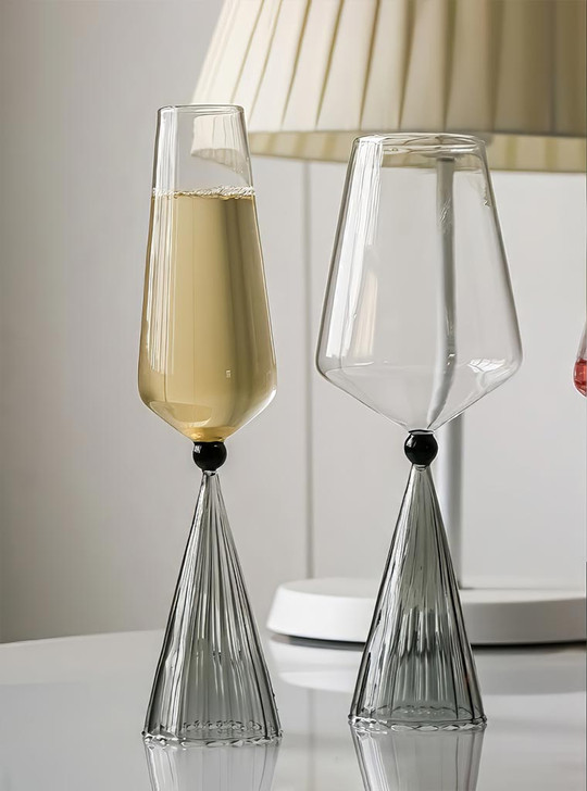 "Black Jupe" Elegant Evening Dress Style Champagne Glass