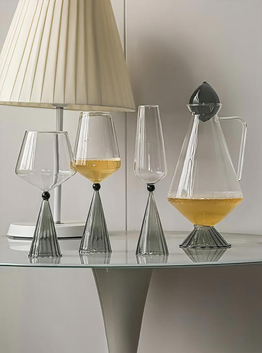"Black Jupe" Elegant Evening Dress Style Champagne Glass