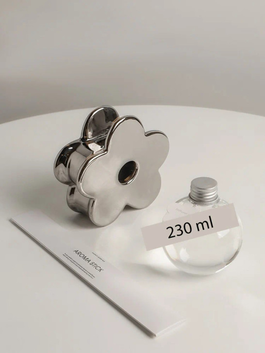 silver diffuser holder