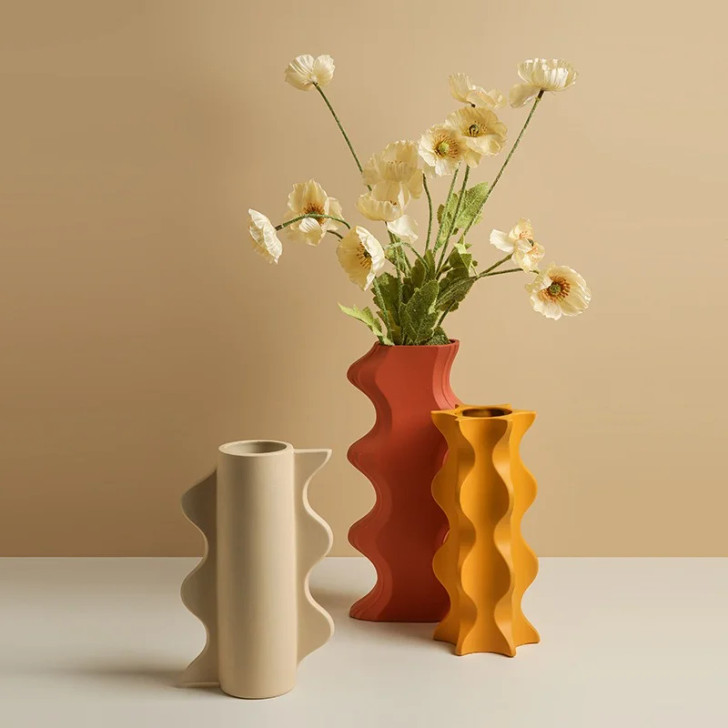 stylish shpe vases showing on the table