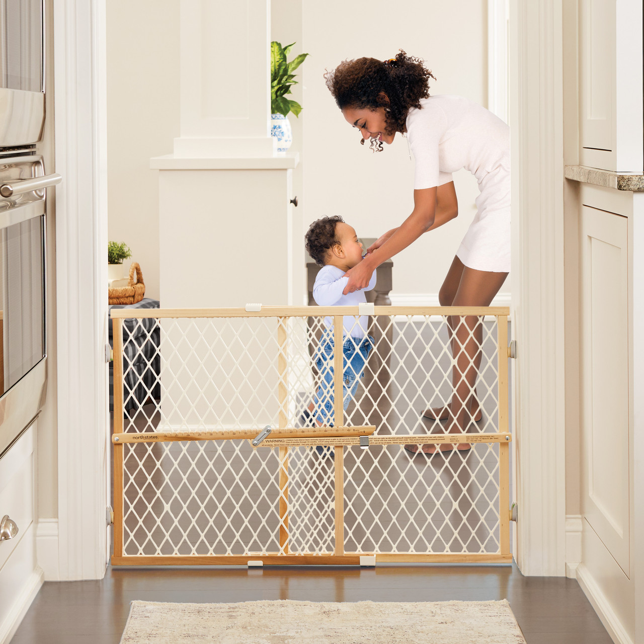 Toddleroo by North States Diamond Mesh Wood Gate