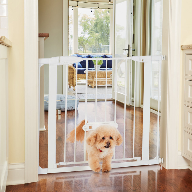 Wide Walk Thru Easy Pass Pet Gate