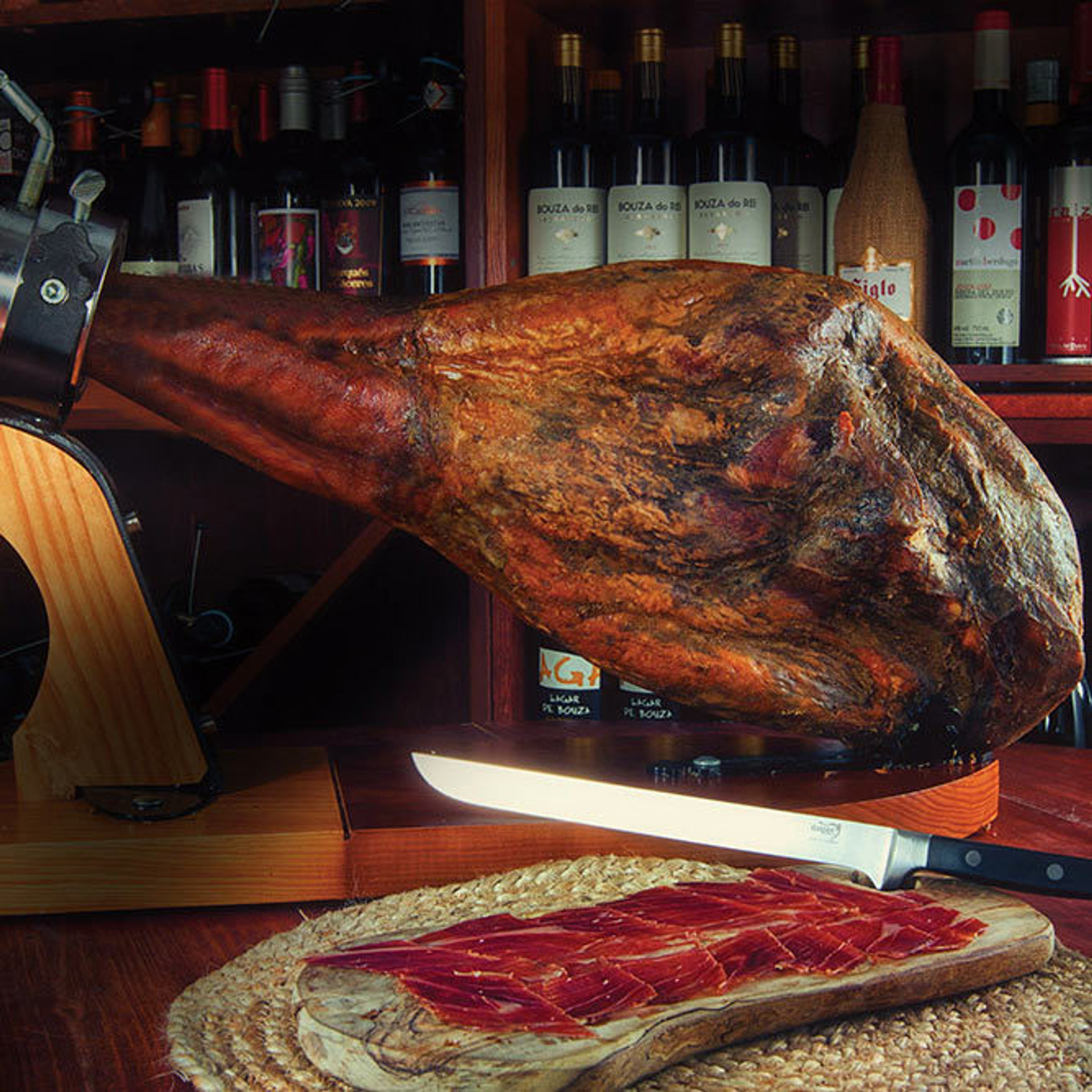 whole-bone-in-spanish-ham