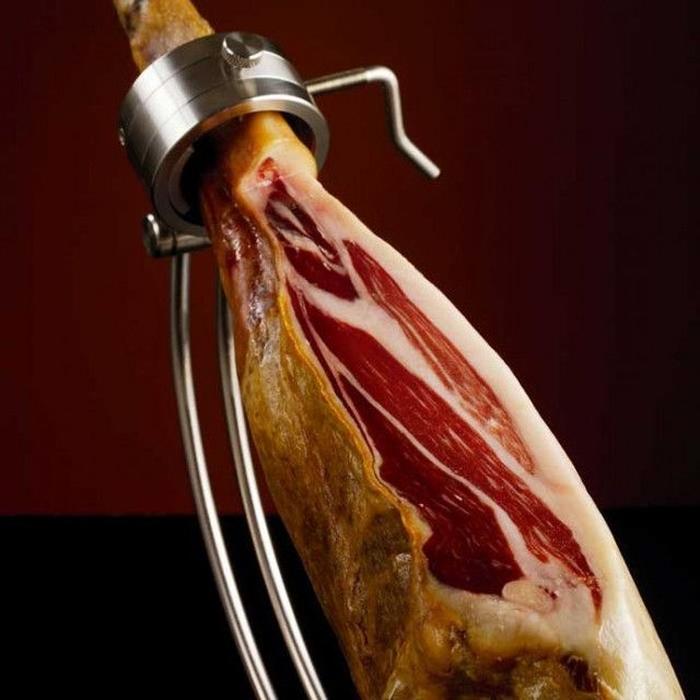 Tienda Delicias Spanish Hams Jamon Iberico Serrano True Pata Negra Hams By Brands