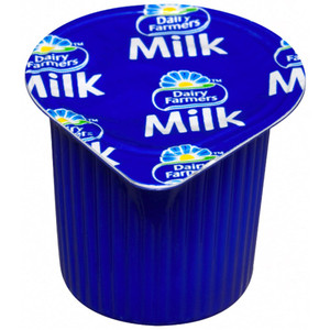 DAIRY FARMERS UHT MILK Portion control 15ml Carton of 240 (375442)