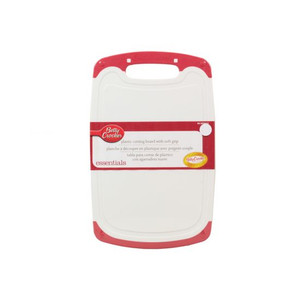 Plastic Cutting Board 20 x 30cm (With Soft Grip) (Betty Crocker)