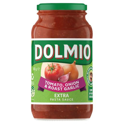 DOLMIO PASTA SAUCE TOMATO ONION AND ROASTED GARLIC 500GM