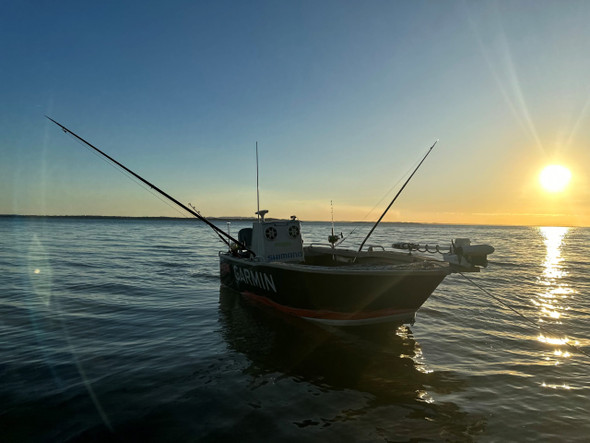 Reelax Drop In Outrigger Base with 4.5m 3K Grander Series Carbon Fibre Poles & Stainless Steel Rigging Kit and Spears