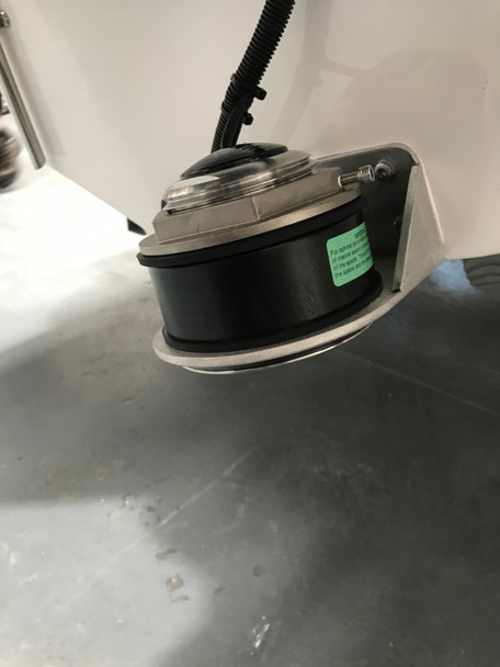 Transom Mount Thru-hull Bracket - 1 KW