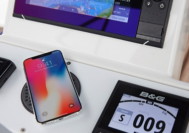 ROKK Surface Mount Wireless 12/24V Charger (Discontinued)