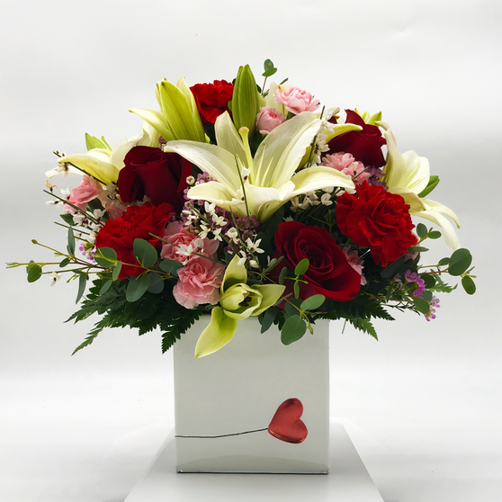 Elegant Love Bloom Box