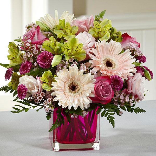 The Perfect Princess™ Bouquet - Flower Den Florist | Northern Virginia