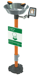 A photograph of a Guardian G1760 pedestal-mounted eyewash.