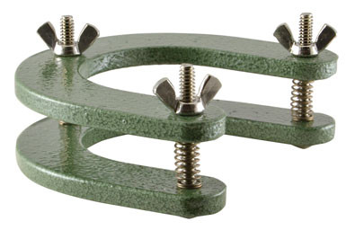 A photograph of a representative CG-139 horseshoe style clamp.