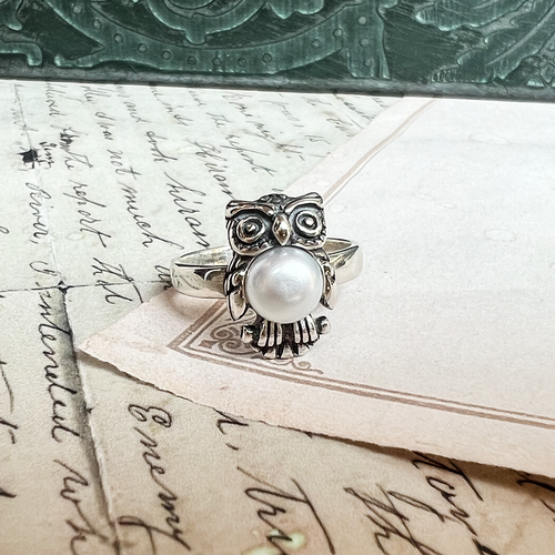 Sterling Silver Owl Ring with Genuine Freshwater Pearl