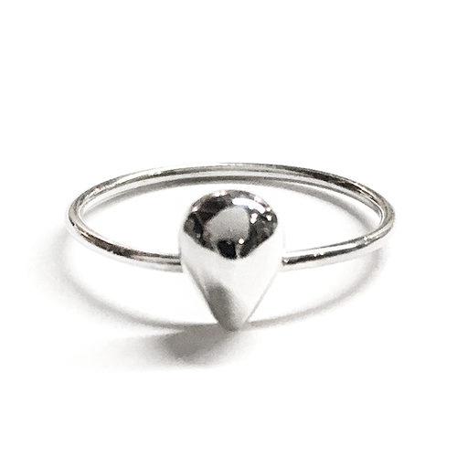 Silver Teardrop Ring - size 6
