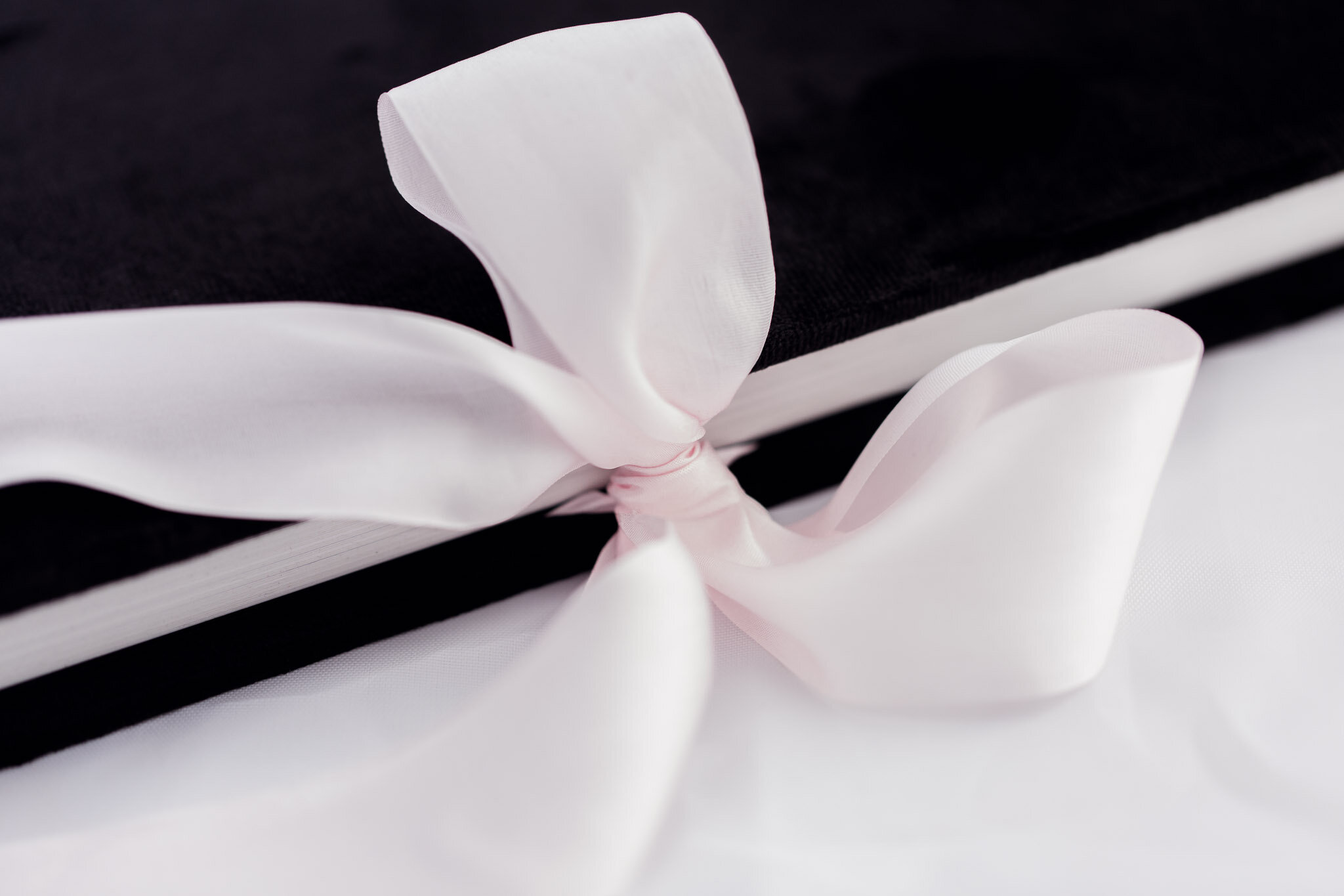 Ribbon Album gallery