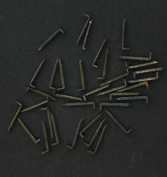 30-102 G Large Spikes, 1/2" long (500)