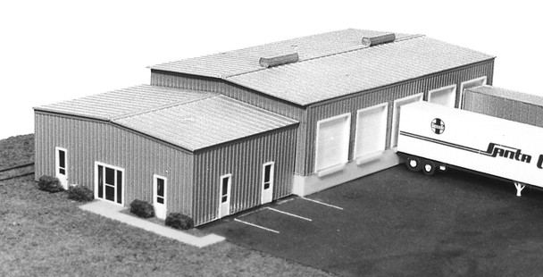 55-002 N Transworld Truck Terminal