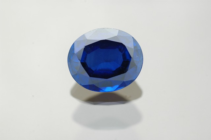 September Birthstone: Sapphire - facts and lore September Birthstone: Sapphire - facts and lore