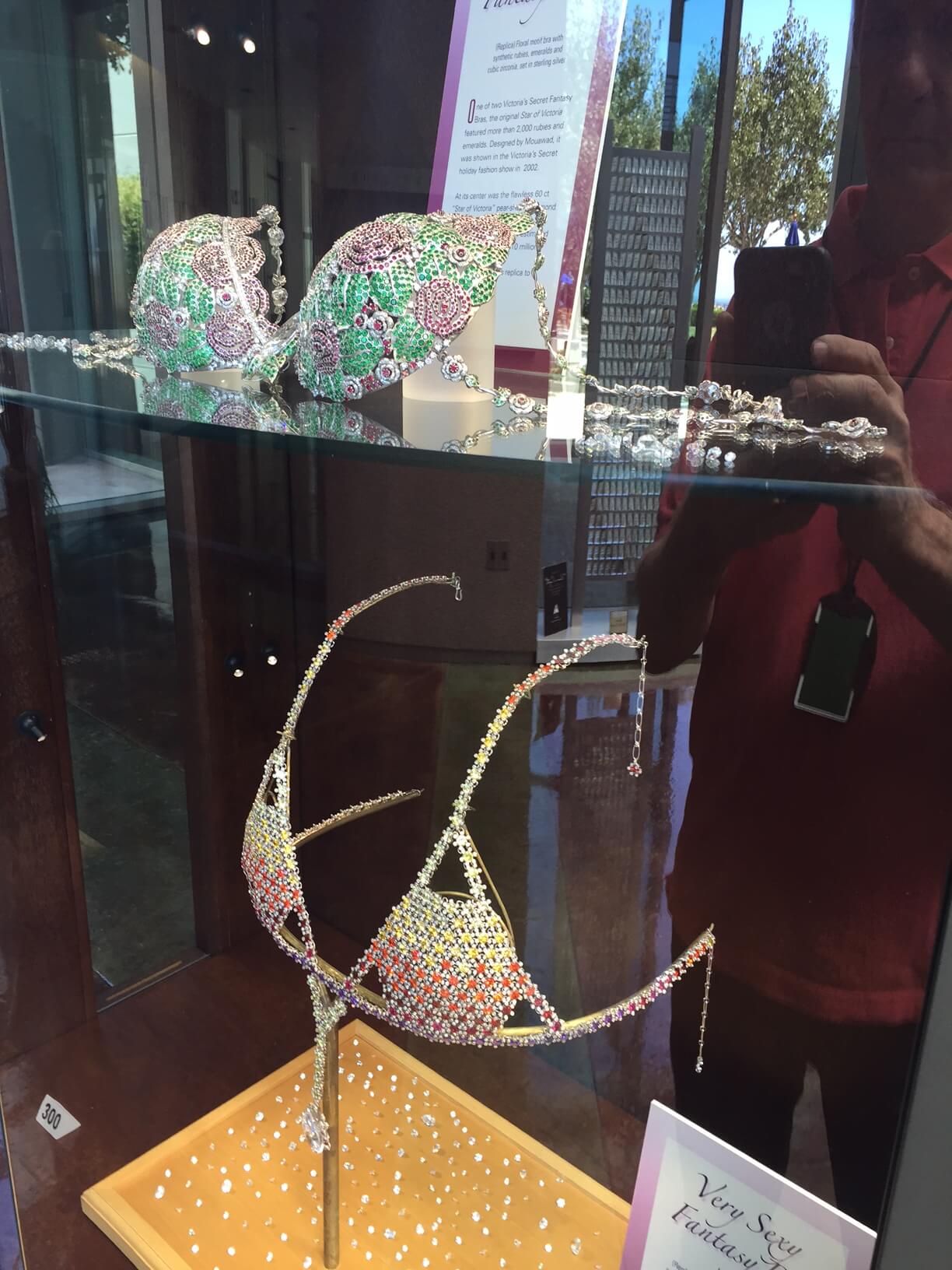 Victoria’s Secret Fantasy Bra: some history