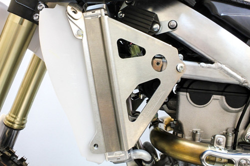 RADIATOR BRACES