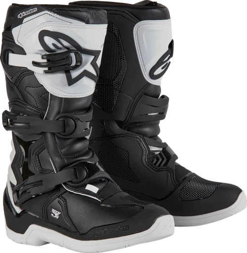 TECH 3S YOUTH BOOTS WHITE/BLACK SZ 8
