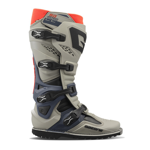 SG22 GORE-TEX ENDURO BOOTS ROCKY SUNSET SZ 9