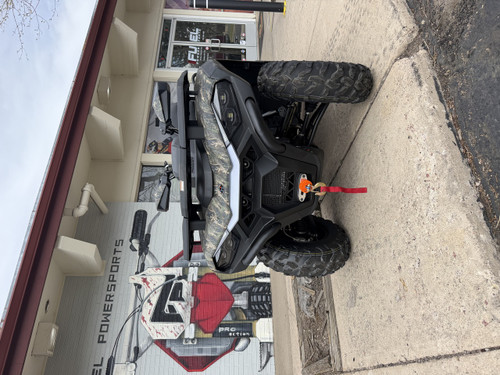 Automatic CVT Transmission with locking front differential for confident traction.