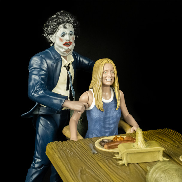 THE TEXAS CHAINSAW MASSACRE DINNER SCENE PLAYSET