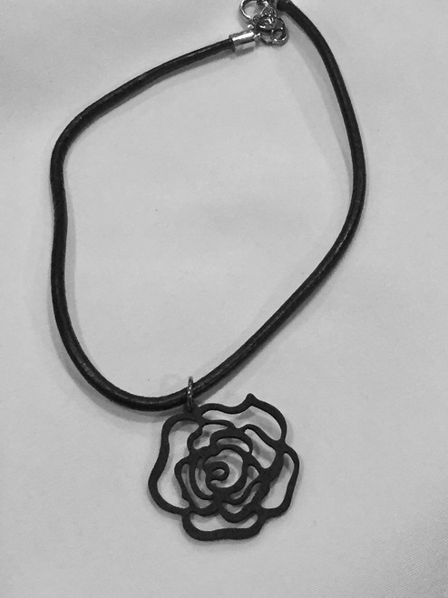 Black Wooden Flower Pendant necklace