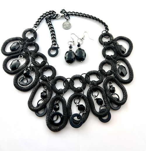 Midnight Essence Statement necklace set