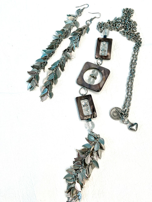 Art Deco Crystal drop necklace