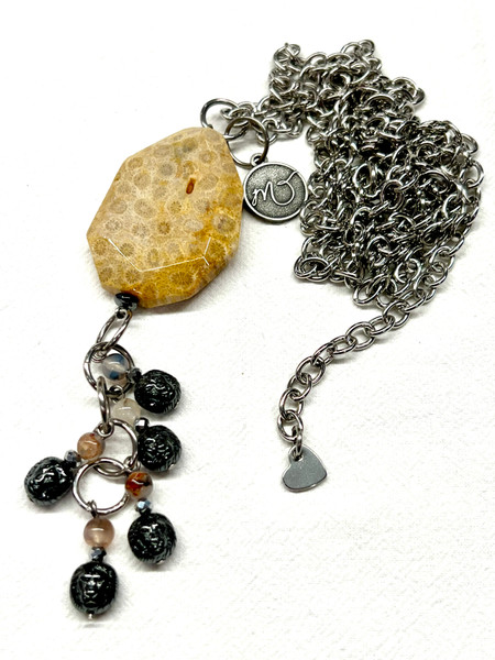 Chrysanthemum Stone Long necklace