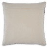 Nealton - Pillow
