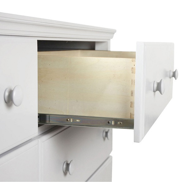 Chelsea White 5 Drawer Chest Drawer Detail