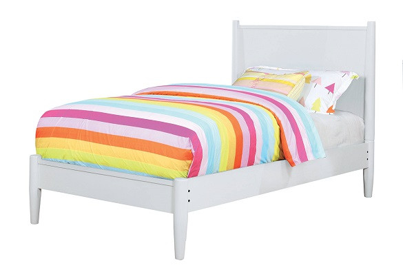Cadelle White Platform Bed Full