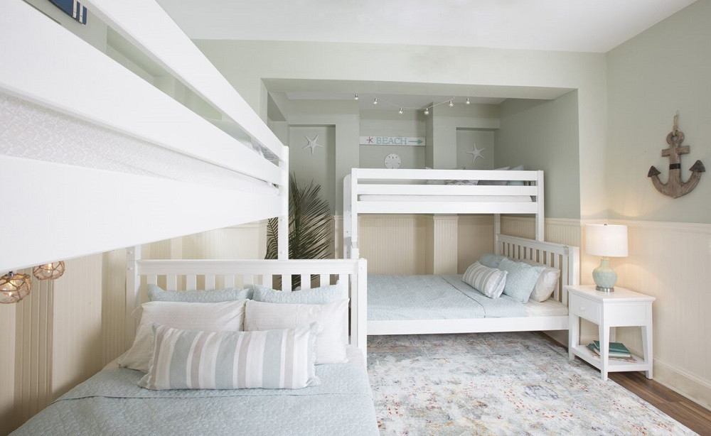 Crystal White Twin XL Bunk Bed with Queen on Bottom x2 Room