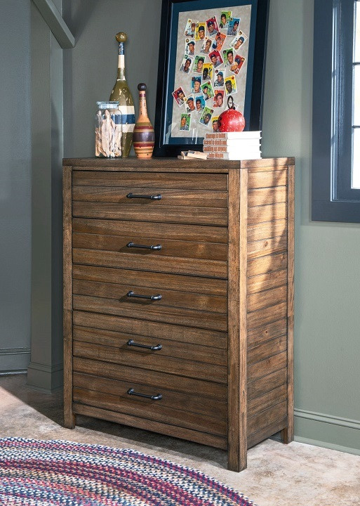Cinnamon Ranch Kids Chest of Drawers Room