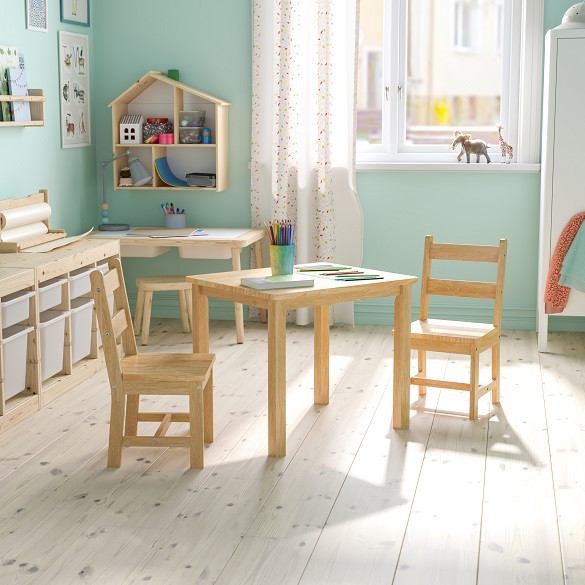 Cameron Natural Kids Tables and Chairs Room