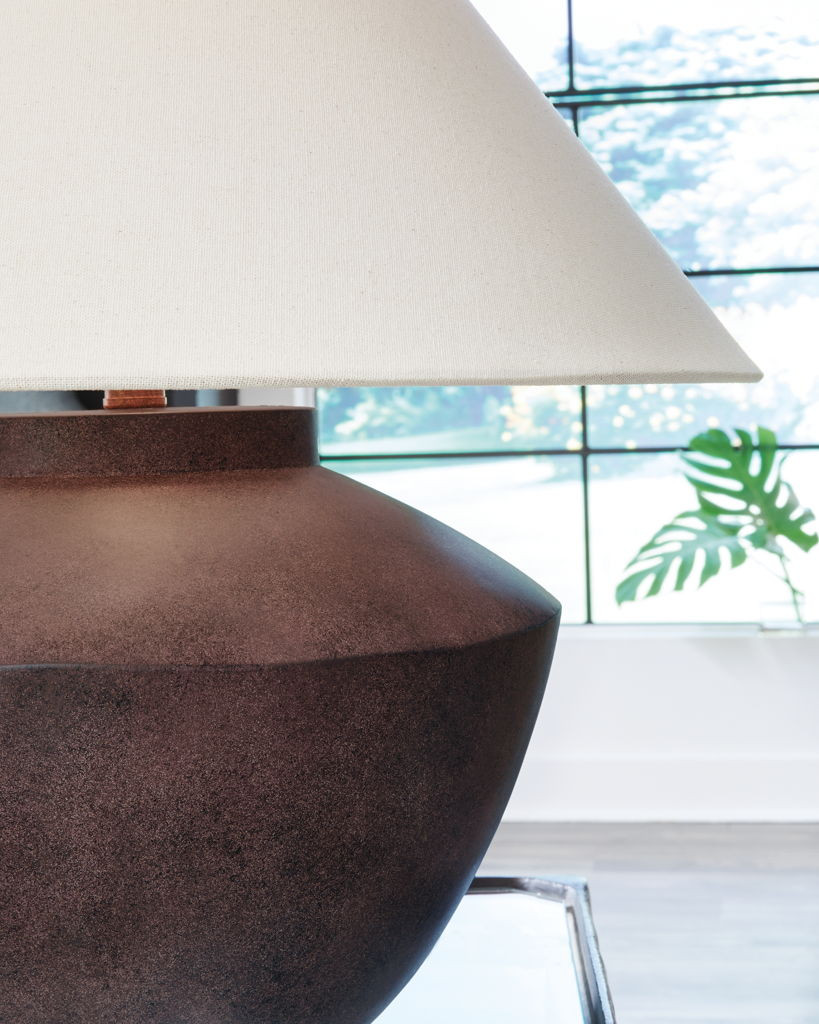 Honsworth Poly Table Lamp (1/CN)