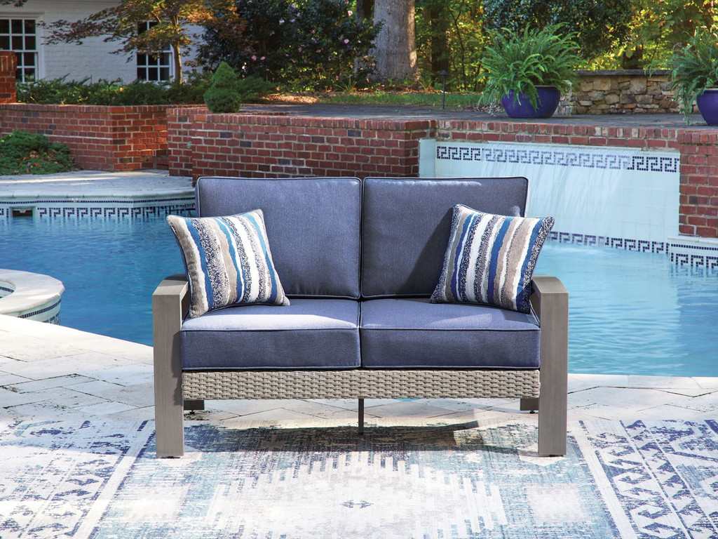 Dillon Beach Loveseat w/Cushion