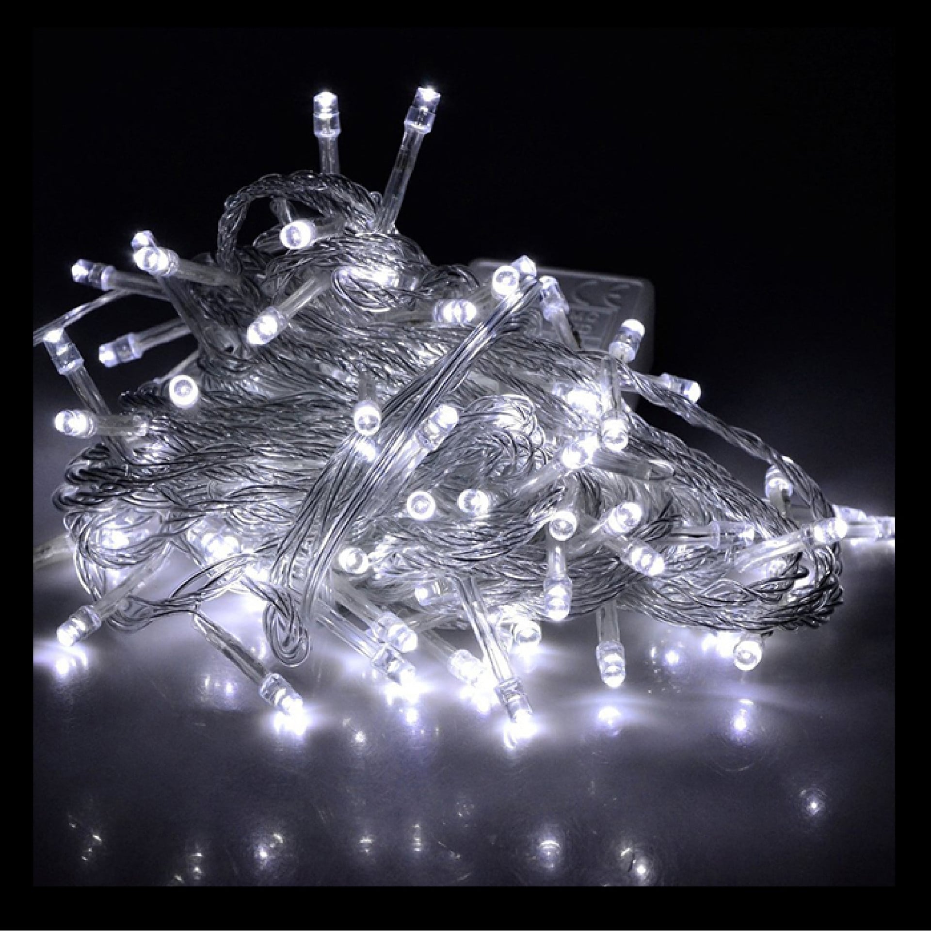 LED Clicking Light White 9m 240V