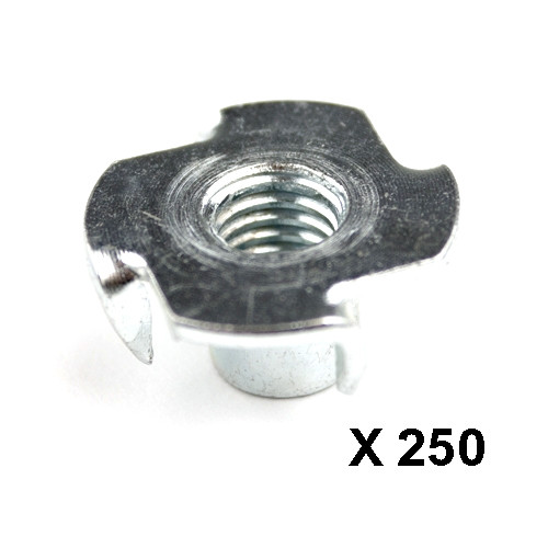 Inslagmoer verzinkt voor hout M6 x 9 mm
