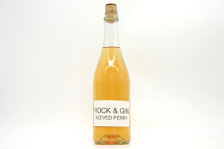 Hecks Rock & Gin Keeved Perry Bottle Front