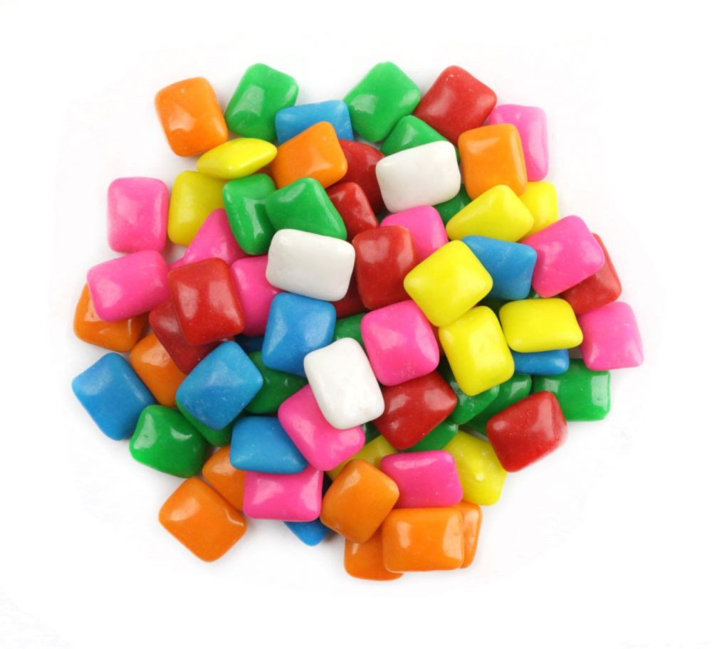 Boo Boo Bytes mini chewing gum tabs, colorful square pieces in green, blue, pink, white, yellow, orange, red.