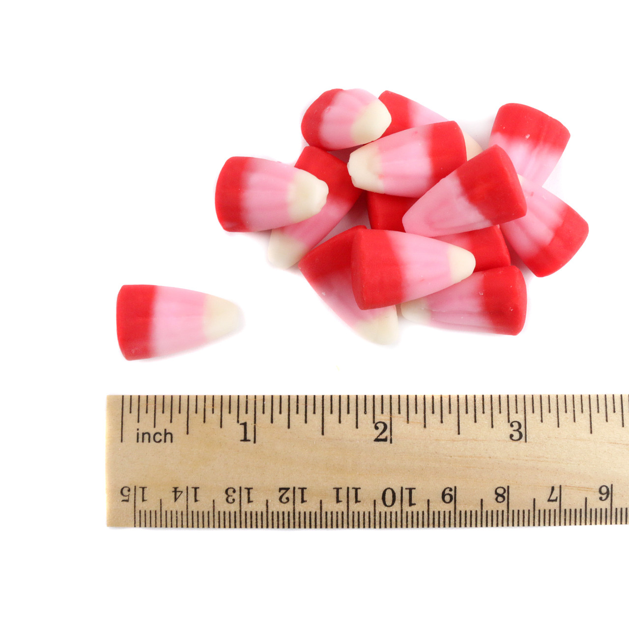 Vibrant red and pink Valentine Candy Corn, approx. 400 pieces per pound, perfect for Valentine's Day.