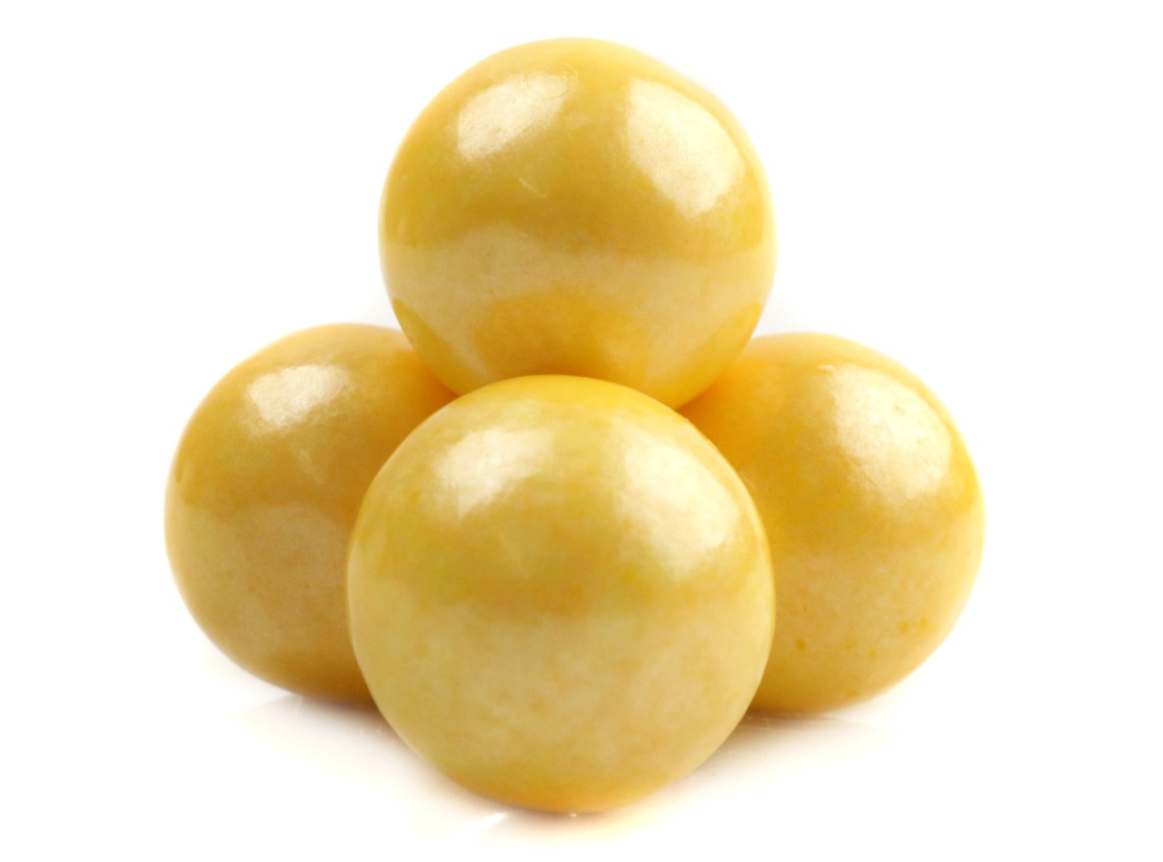 1-inch pearl yellow gumballs, delicious lemon flavor, elegant pearly finish, approx. 60 per pound for candy buffets.