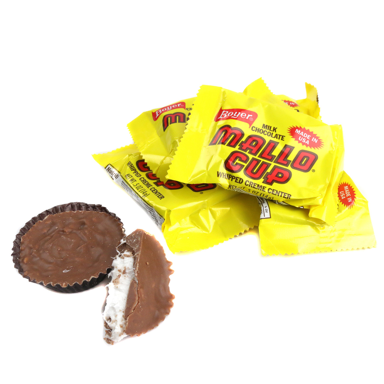 Brown milk chocolate Mallo Cups, white whipped marshmallow centers. Approximately 30 old-fashioned candy cups.