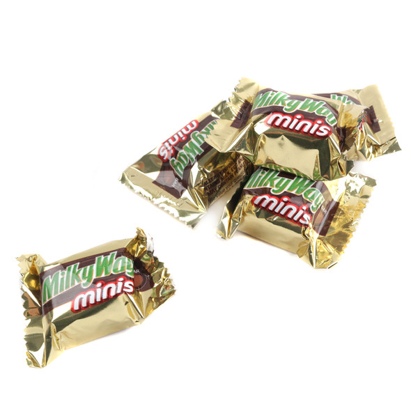 Milky Way Minis, bite-sized milk chocolate bars with creamy caramel and smooth nougat. Approximately 54 pieces per pound.
